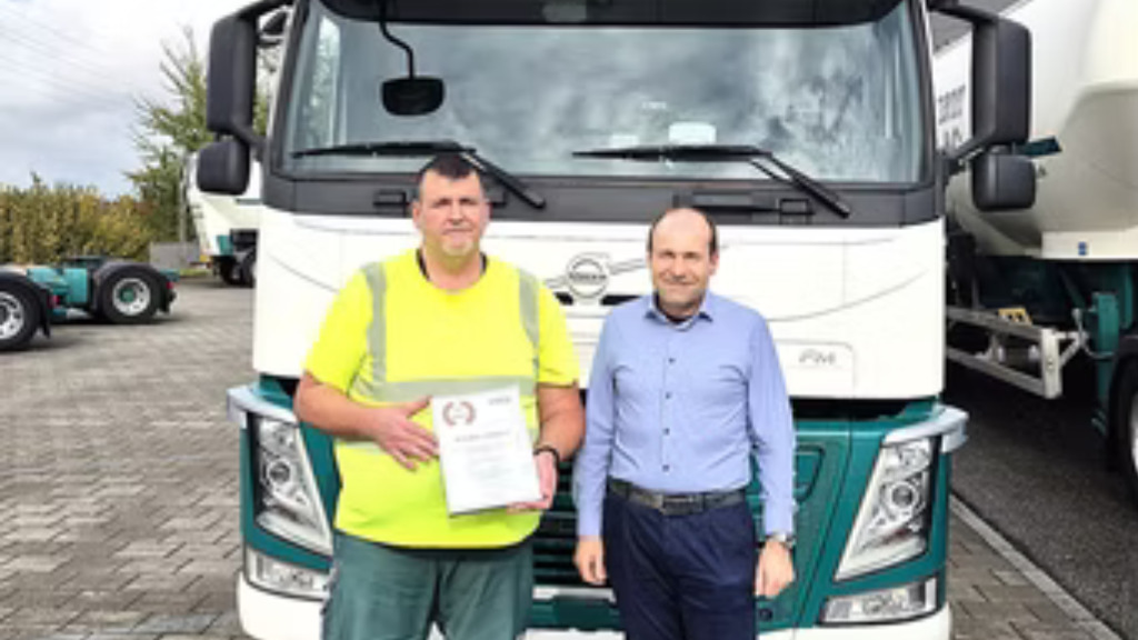 Betriebs-Jubiläum Klaus Löchner - 10 Jahre bei Bachmann Transporte